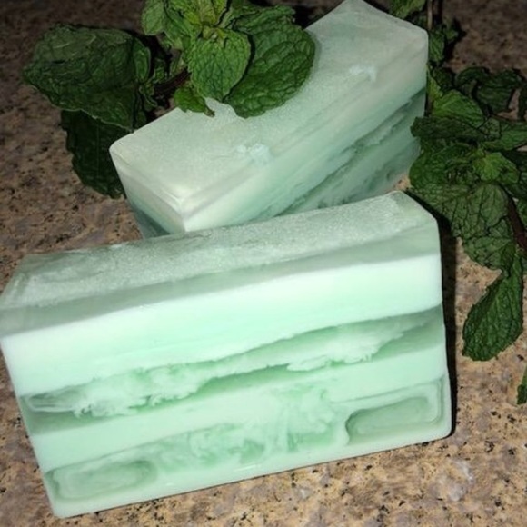 Home made mint shampoo bar goat milk soap - Picture 2 of 2